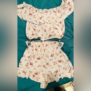 American Eagle Outfitters Floral Off-Shoulder Blouse - Cream and Red